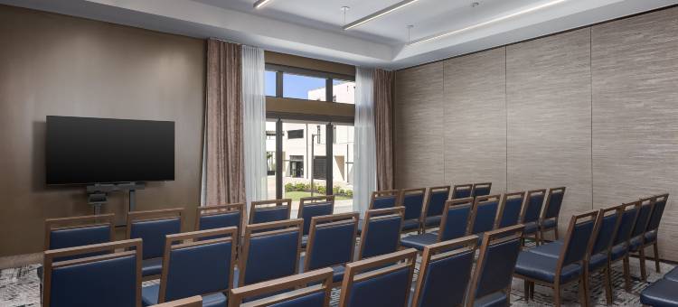 Hotel Avail 罗吉斯, 希尔顿锦绣系列(Hotel Avail Rogers, Tapestry Collection by Hilton)图片