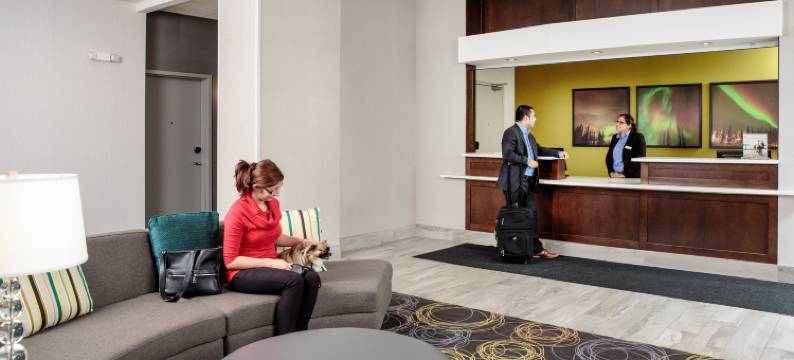西埃德蒙顿Candlewood Suites-购物中心区(Candlewood Suites WEST EDMONTON - MALL AREA by IHG)图片