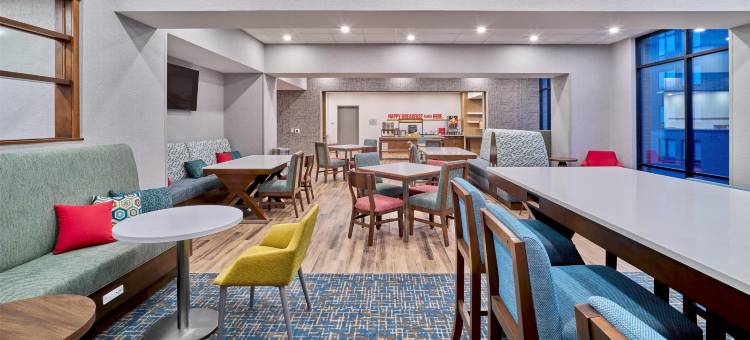 希尔顿欢朋酒店 - 奥马哈内布拉斯加大学医学中心区(Hampton Inn by Hilton Omaha UN Medical Center Area)图片