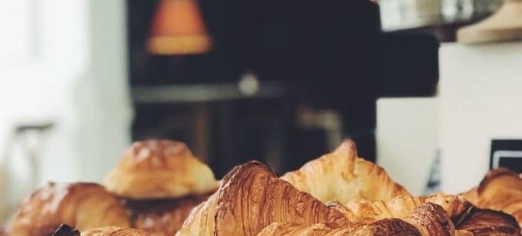 欧布拉克的浪漫情调(Aux Caprices d'Aubrac)图片