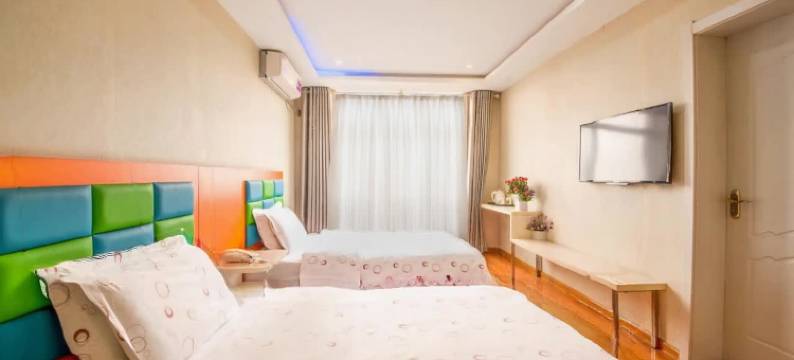 维尚主题酒店(西安韦曲南地铁站延大创新学院店)图片