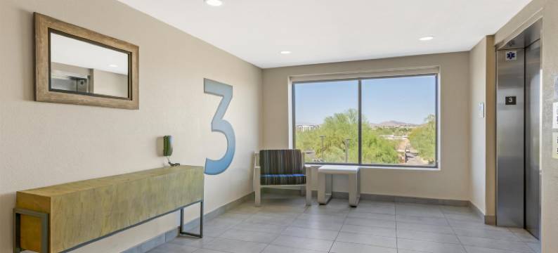 凤凰城北部快乐谷贝斯特韦斯特优质行政公寓酒店(Best Western Plus Executive Residency Phoenix North Happy Valley)图片