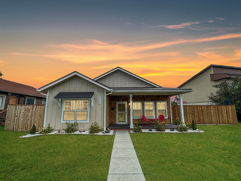 克罗妮套房酒店