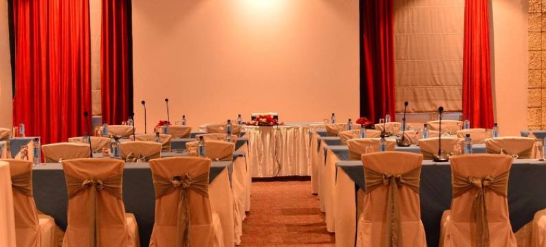 迪亚尼礁海滩度假村&温泉(Diani Reef Beach Resort & Spa - Your Beachfront Bliss Awaits)图片