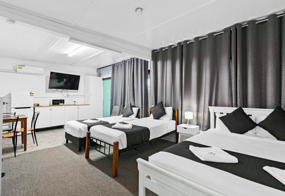 Maryborough City Motel Hotel Overview