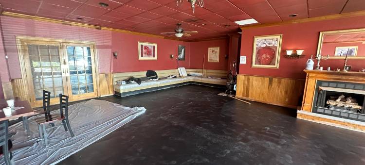 红玫瑰卡温顿I-64酒店 by Townhouse(Hotel Red Rose by Townhouse Covington I-64)图片