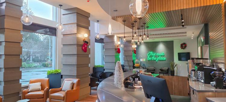 素里-吉尔福德桑德曼臻选四房酒店(Sandman Signature Surrey-Guildford Suites)图片