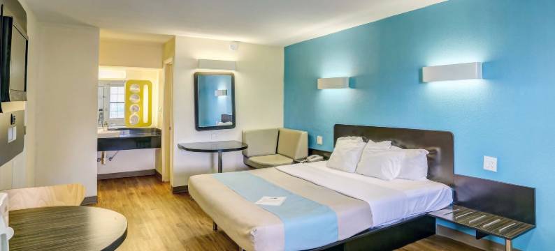 迪克森6号汽车旅馆(Motel 6 Dickson, TN)图片