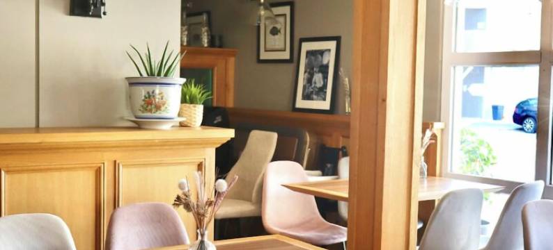 Brit Hotel Essentiel 兰斯泰西(Brit Hotel Essentiel Reims Taissy)图片