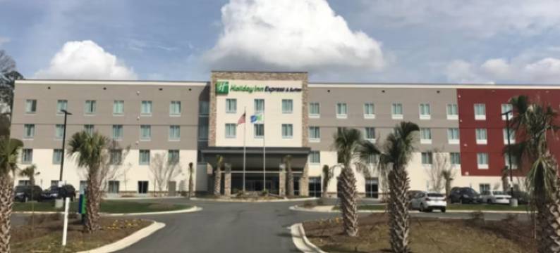 洲际酒店集团旗下的智选假日酒店及套房夏洛特机场区(Holiday Inn Express & Suites Charlotte - Airport Area by IHG)图片