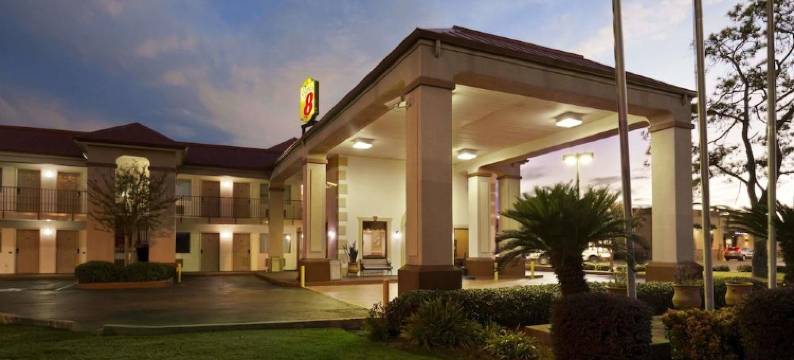 巴吞鲁日-I-12速8酒店(Staywell Suites)图片