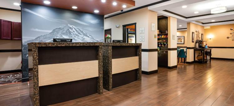 奥本拉昆塔温德姆套房酒店(La Quinta Inn & Suites by Wyndham Auburn)图片