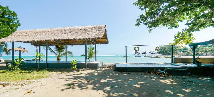 红多兹酒店Pondok Diana-Ujung Genteng海滩4(RedDoorz @ Pondok Diana Pantai Ujung Genteng 4)图片