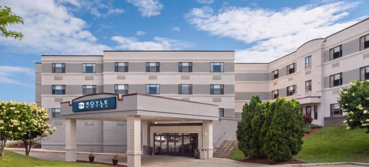 密尔沃基机场罗伊尔酒店(Royle Hotel Milwaukee Airport)图片