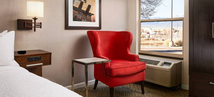 希尔顿欢朋酒店-陶斯(Hampton Inn Taos)图片