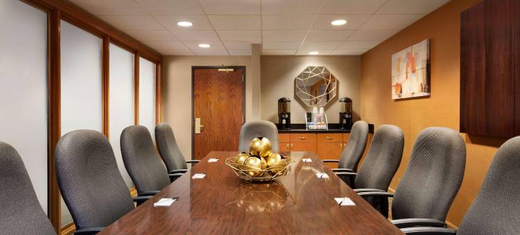 Townhome Inn & Suites by IHG图片