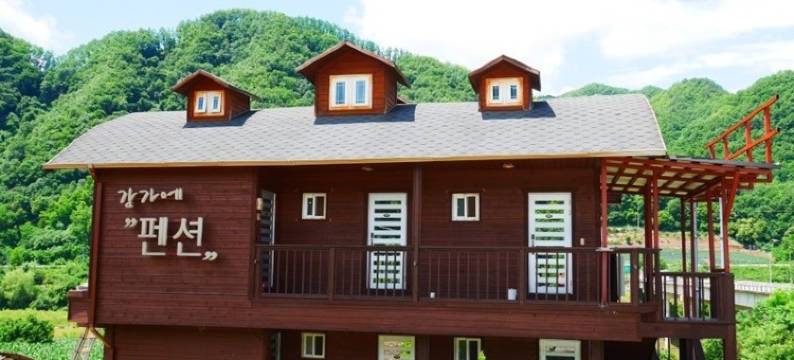 Yeongwol Riverside White House Pension图片