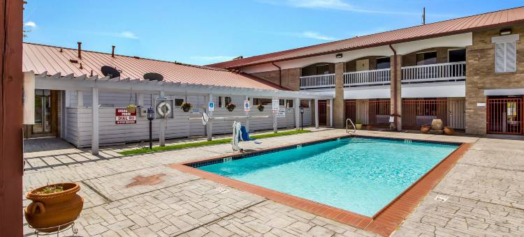 德克萨斯州哥伦布美洲最佳价值酒店(Americas Best Value Inn Columbus)图片