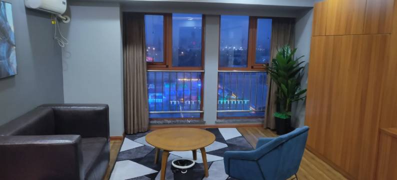 爱尚客栈(塔通街1号分店)图片