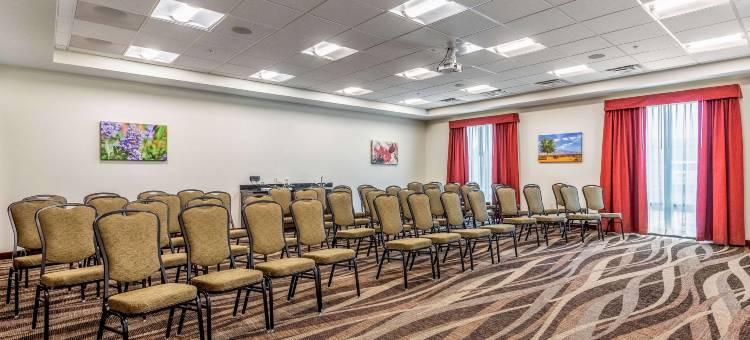 锡安哈里肯园区舒眠套房酒店(Sleep Inn & Suites Hurricane Zion Park Area)图片