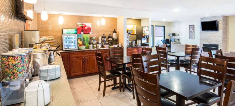 莫尼I-57凯艺酒店(Quality Inn Monee I-57)图片