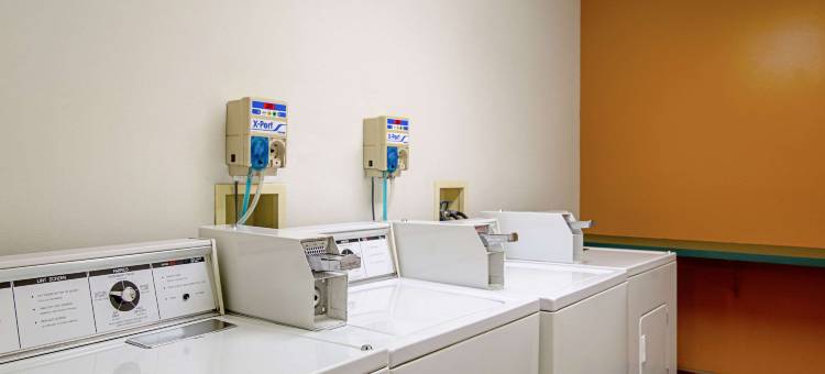 速8酒店 休伦(Quality Inn Huron)图片