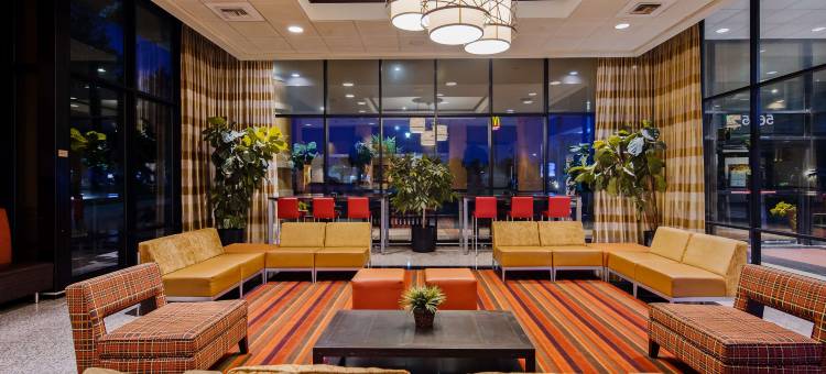 巴尔的摩贝斯特韦斯特优质酒店及会议中心(Best Western Plus Hotel  Conference Center)图片