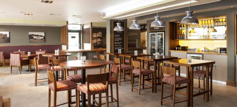 杜德利镇中心酒店(Premier Inn Dudley Town Centre)图片