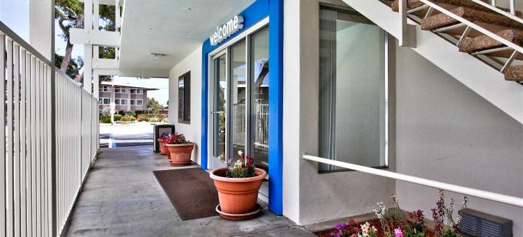蒙特利北弗里蒙特街6号汽车旅馆(Motel 6 Monterey, CA)图片