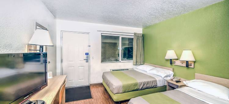 科罗拉多斯普林斯南部/都会区 6 号汽车旅馆(Motel 6 Colorado Springs, CO – South/Metro Area)图片