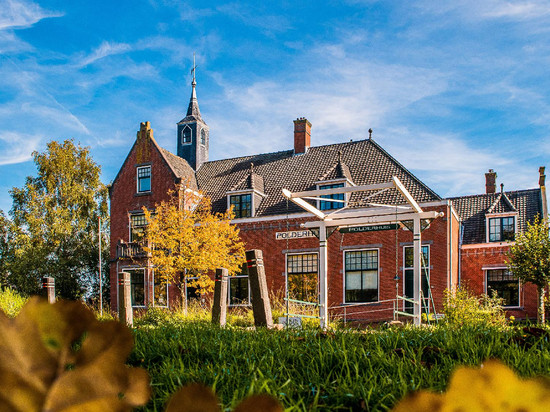 波尔德休斯民宿