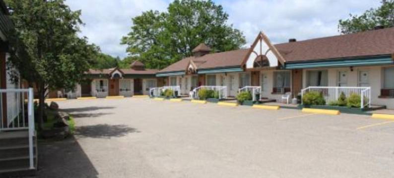 班克罗夫特斯沃尔迪汽车旅馆(Sword Inn Bancroft)图片