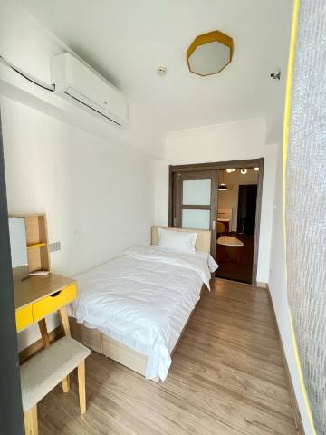 温暖英子民宿(古塘坳立交桥分店)