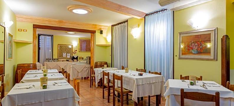 皮拉司别墅酒店(Hotel Villa Piras)图片