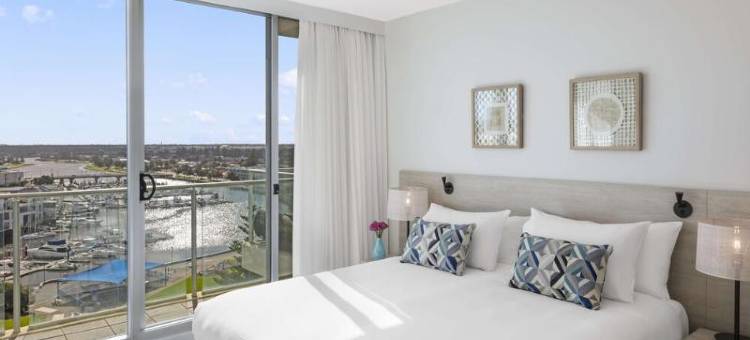 格雷尔自由塔盛橡套房酒店(Oaks Glenelg Liberty Suites)图片