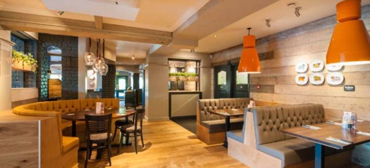 查尔顿汉姆西北普瑞米尔酒店(Premier Inn  Cheltenham North West)图片