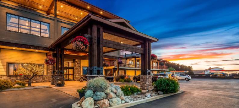 弗拉特黑德湖贝斯特韦斯特优质套房酒店(Best Western Plus Flathead Lake Inn and Suites)图片