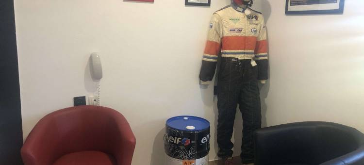 恩佐酒店沙特尔梅因维利耶-由Kyriad Direct酒店管理(Enzo Hotels Chartres Mainvilliers by Kyriad Direct)图片