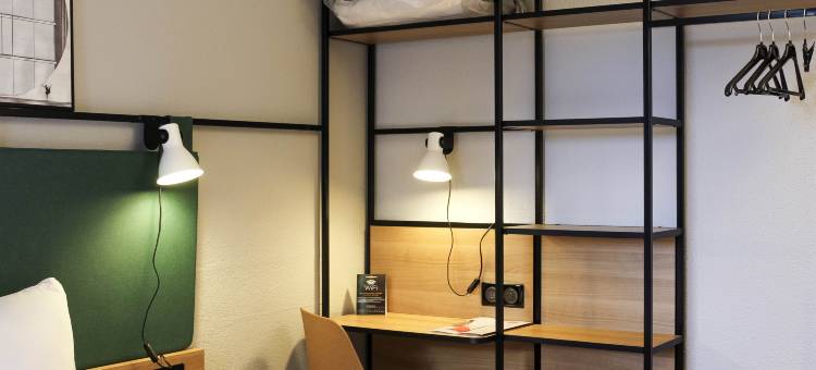 宜必思埃夫里库尔库罗纳酒店(Ibis Évry-Courcouronnes)图片