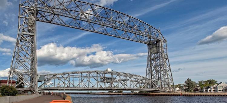 Holiday Inn & Suites 德卢斯 - 市区(Holiday Inn & Suites Duluth-Downtown)图片