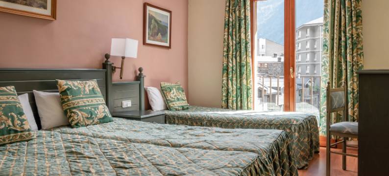 圣约蒂酒店(Hotel Sant Jordi by Alegria)图片