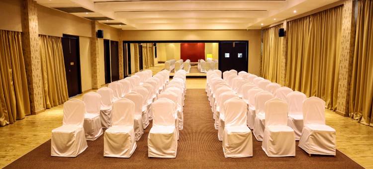 Ganpatipule的Blue Ocean The Fern度假酒店和spa(Blue Ocean the Fern Resort & Spa Ganpatipule)图片