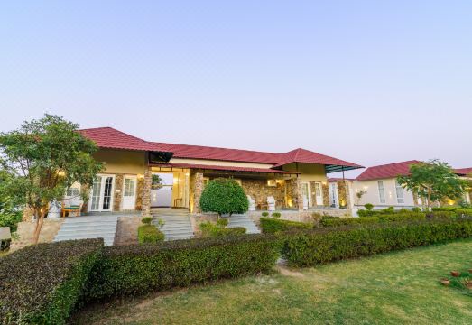 Astroport Sariska Treetop by Eight Continents Hotel Overview