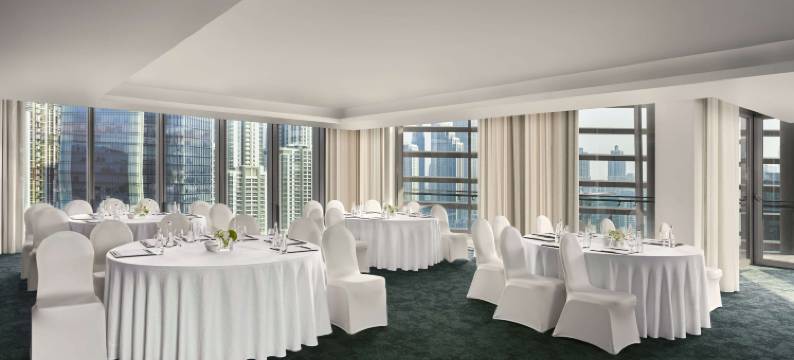 迪拜市中心安纳塔拉酒店(Anantara Downtown Dubai Hotel)图片