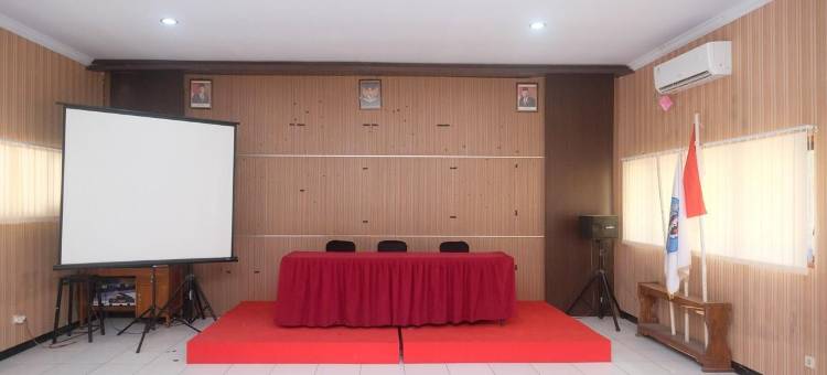 八马兰Urbanview l'Tefa酒店(Urbanview Hotel l'Tefa Pemalang)图片