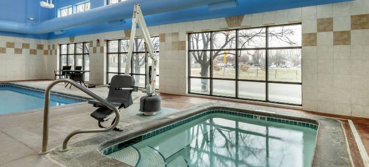 博伊西默尔迪恩舒适套房酒店(Comfort Suites Boise West Meridian)图片