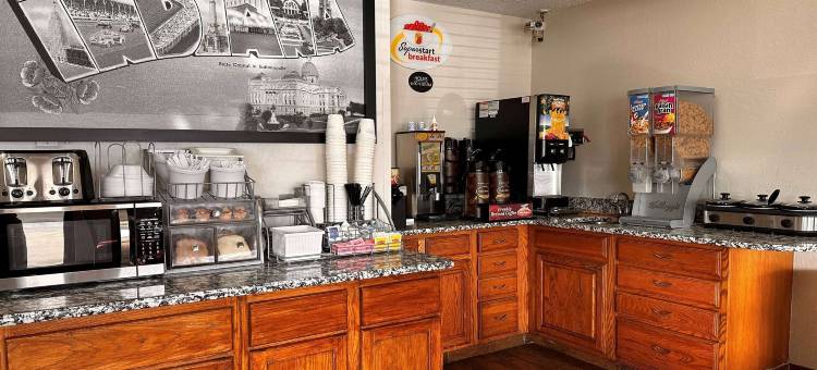 埃文斯维尔东速8酒店(Super 8 by Wyndham Evansville East)图片