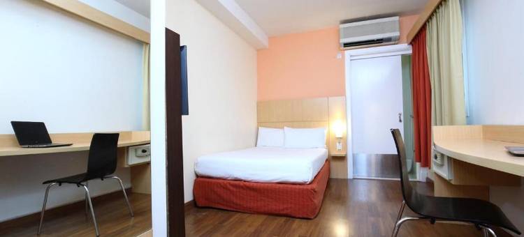 布宜诺斯艾利斯宜必思方尖碑酒店(Ibis Buenos Aires Obelisco)图片