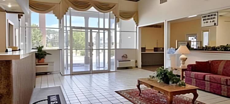 哈代维尔95号州际公路戴斯酒店(Days Inn by Wyndham Hardeeville/ I-95 State Line)图片