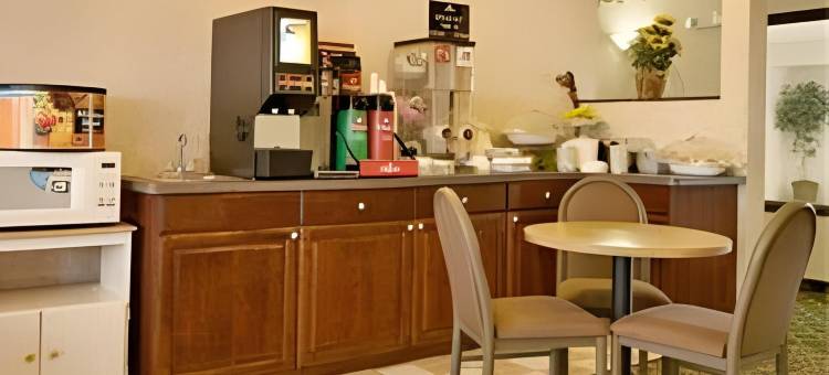 沃尔科特戴斯酒店(Days Inn by Wyndham Walcott Davenport)图片